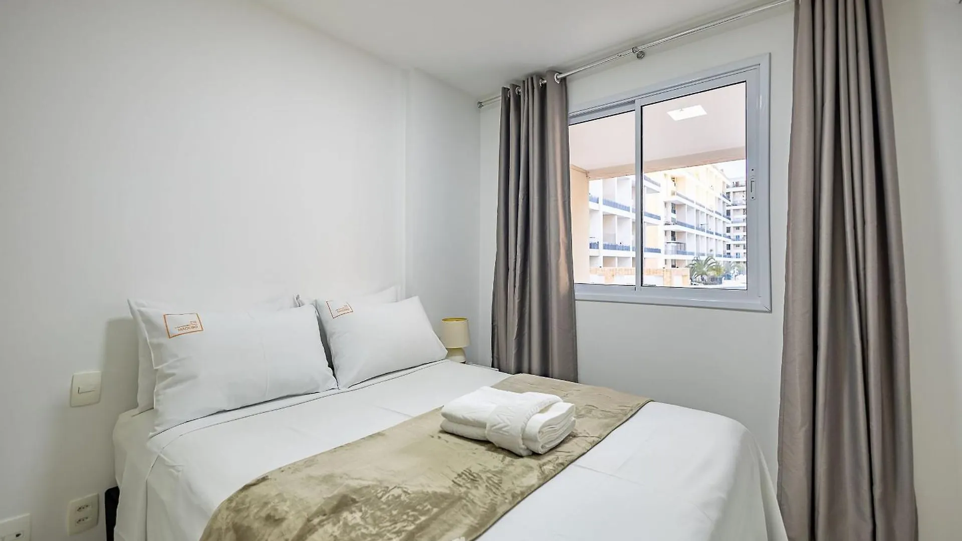 Condominio C/ Academia E Piscina Tcr Μπραζίλια